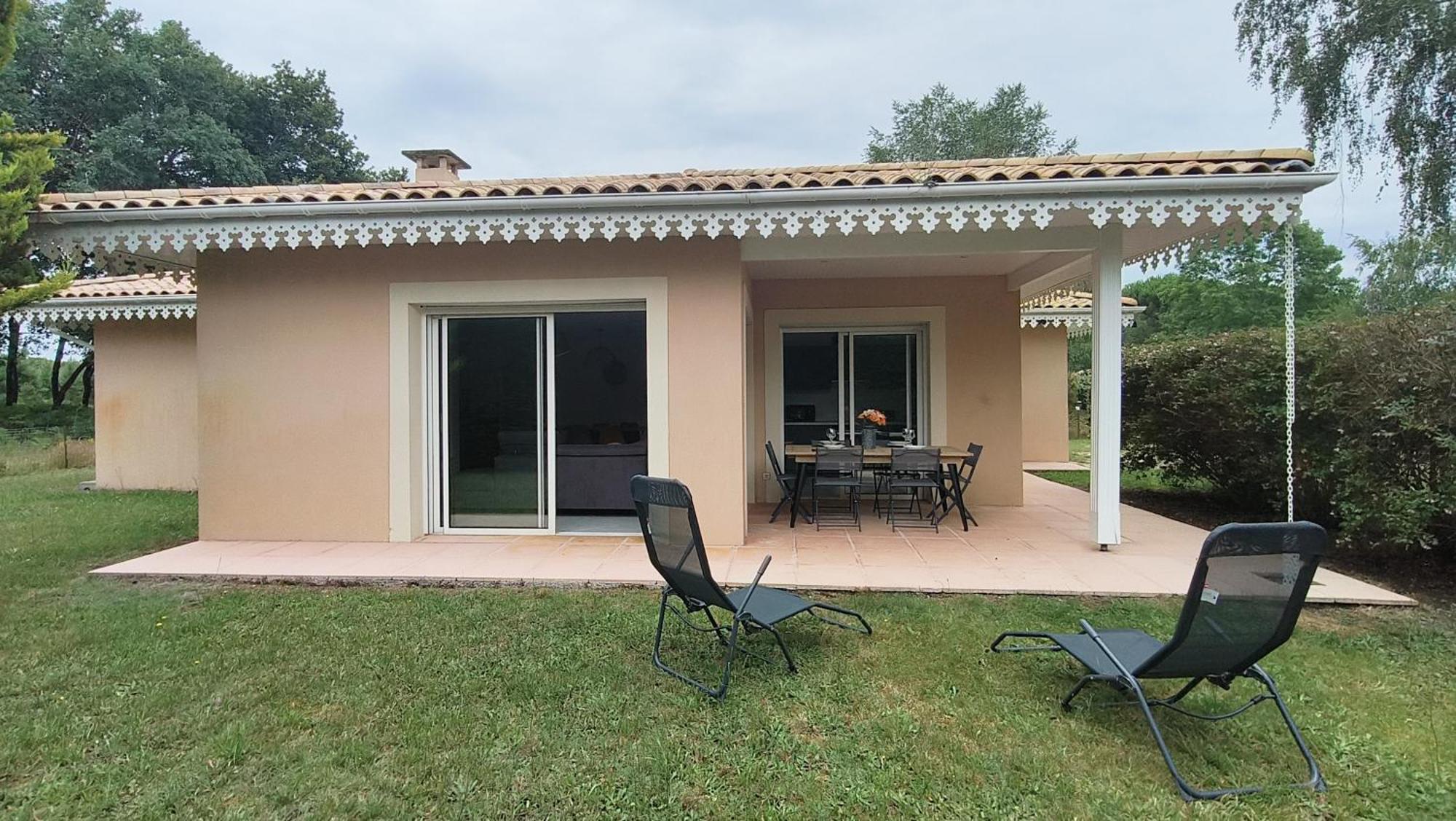 La Villa Des Pins Confort Pour 6 Personnes Andernos-les-Bains Exterior photo